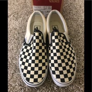Vans slip on checkers